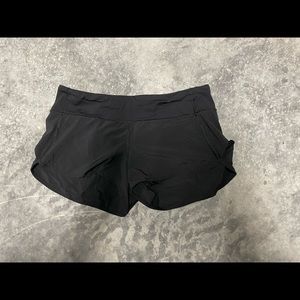 Lululemon Speed Up Low-Rise Lined Short